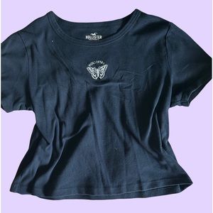 hollister navy blue crop-top 🦋